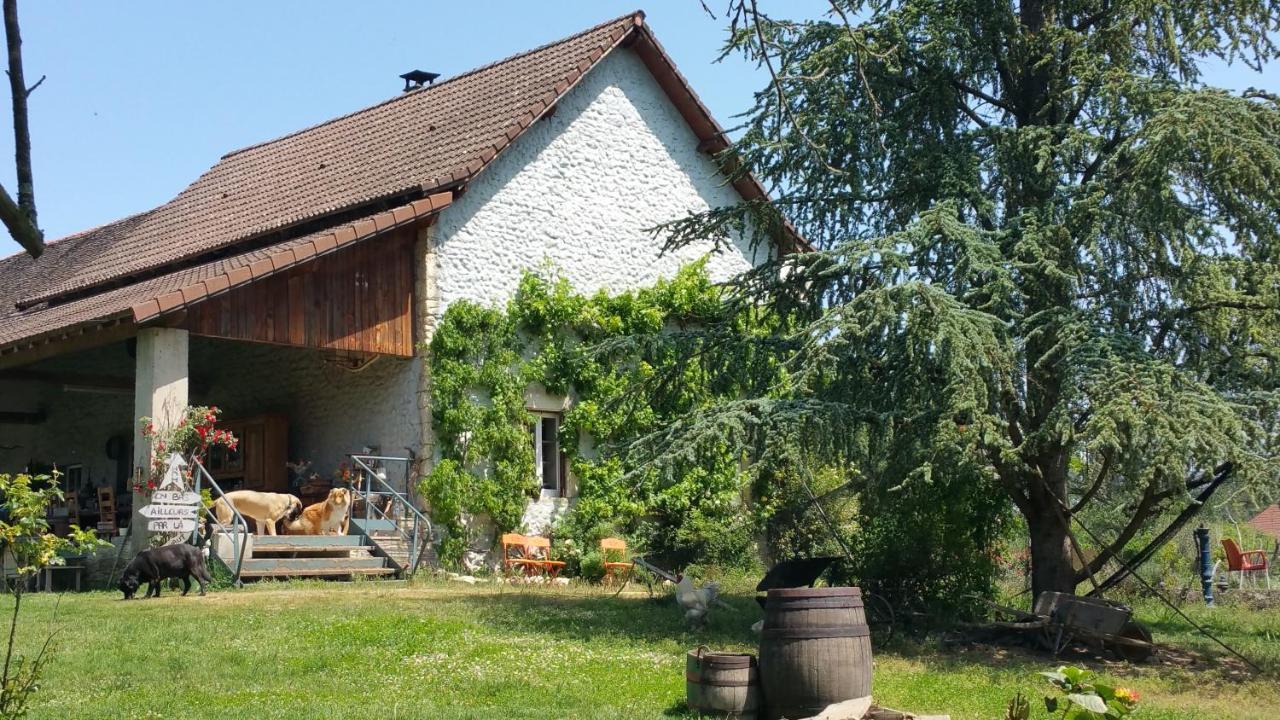 Basse-Cour De Montin Au 256 Chemin De La Rocaille A 38510 Vezeronce Curtin Bed & Breakfast Morestel Ngoại thất bức ảnh